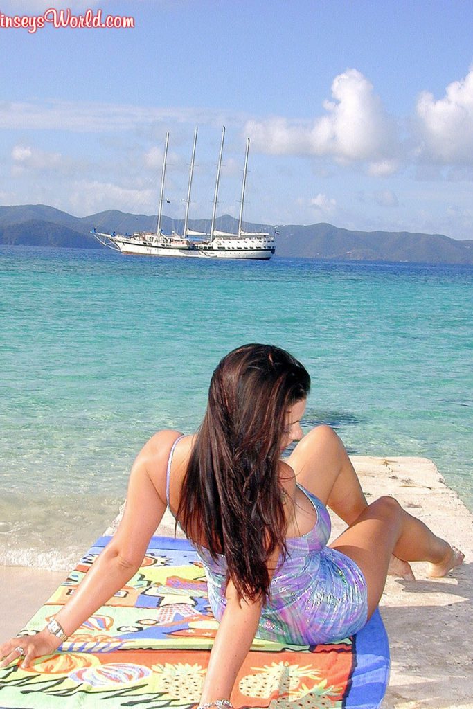 Linsey Dawn McKenzie At The Beach 01