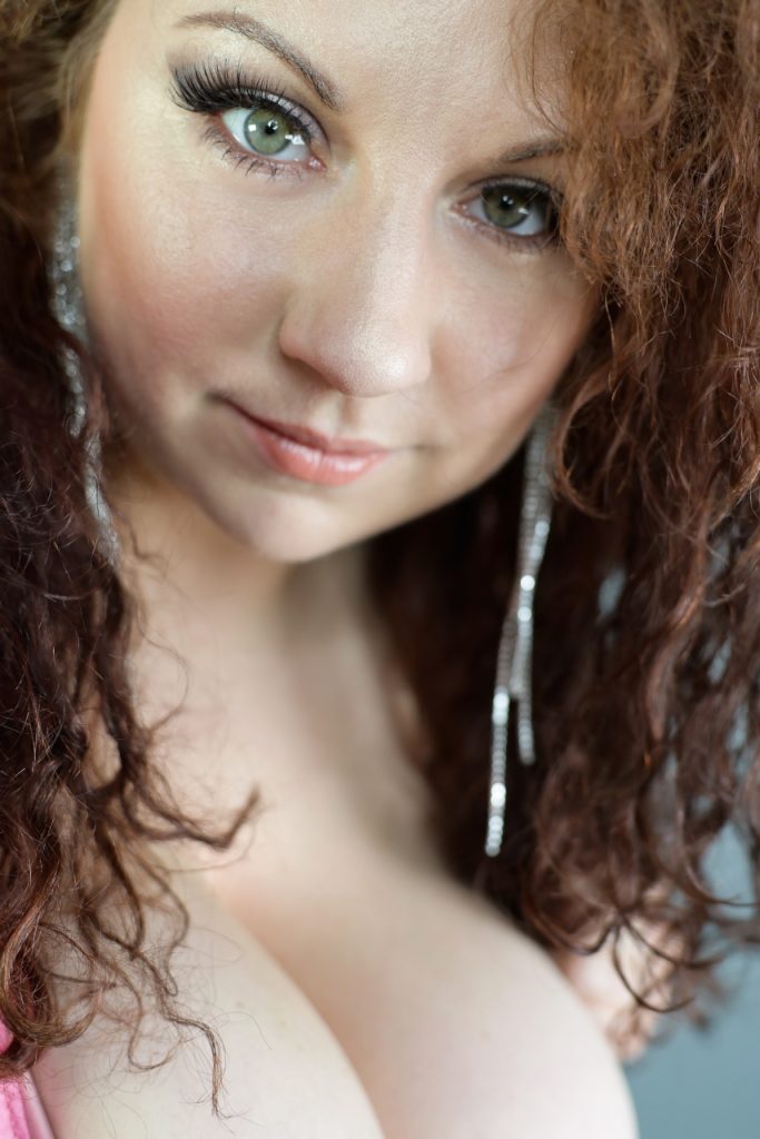 Samanta Lily Big Boobs 80's Girl 07