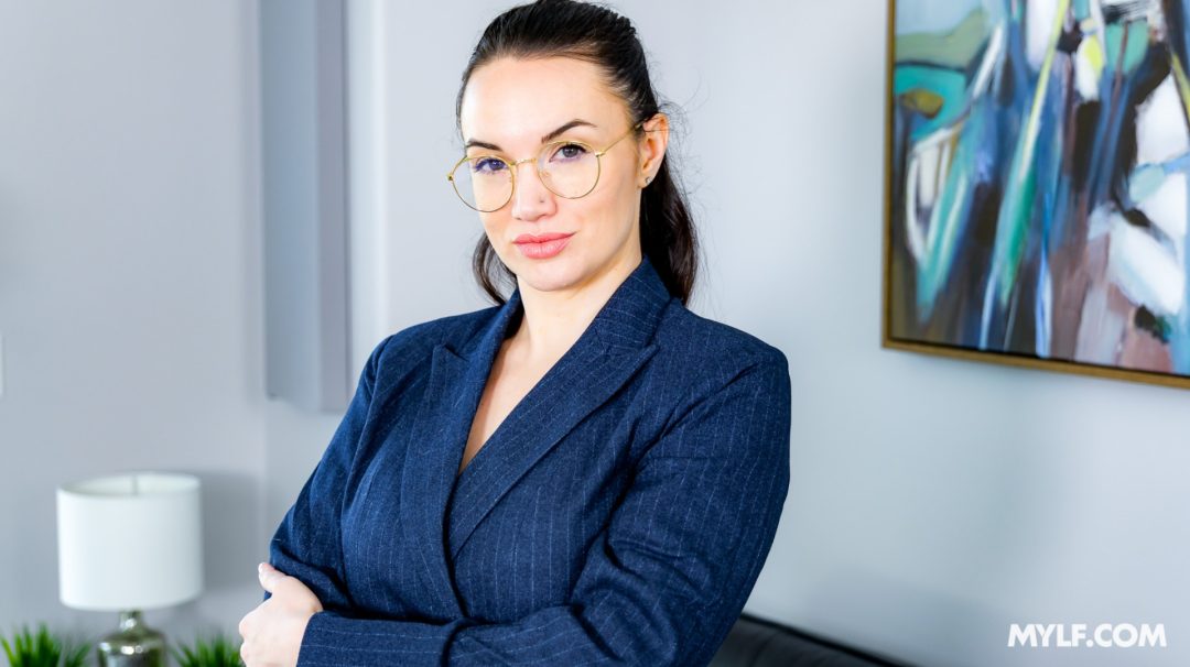 Paris Lincoln Titty Fucking Facials Werent In The Job Description